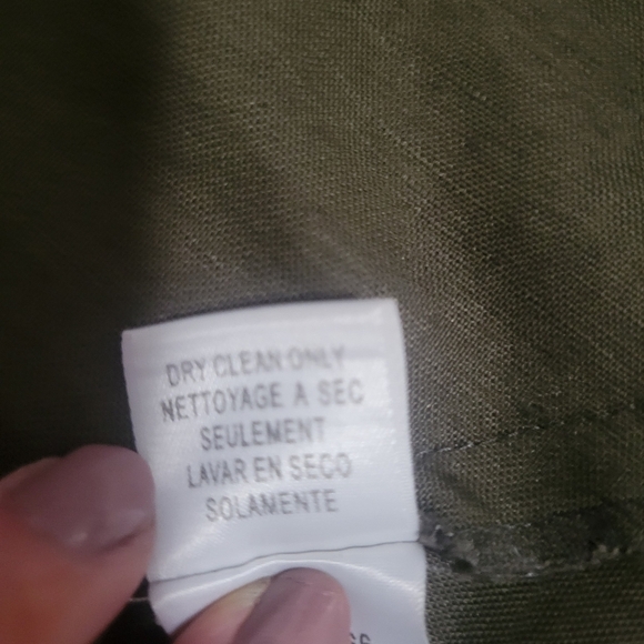 BCBGMAXAZRIA linen blend skirt with belt size 2 - Picture 8 of 10